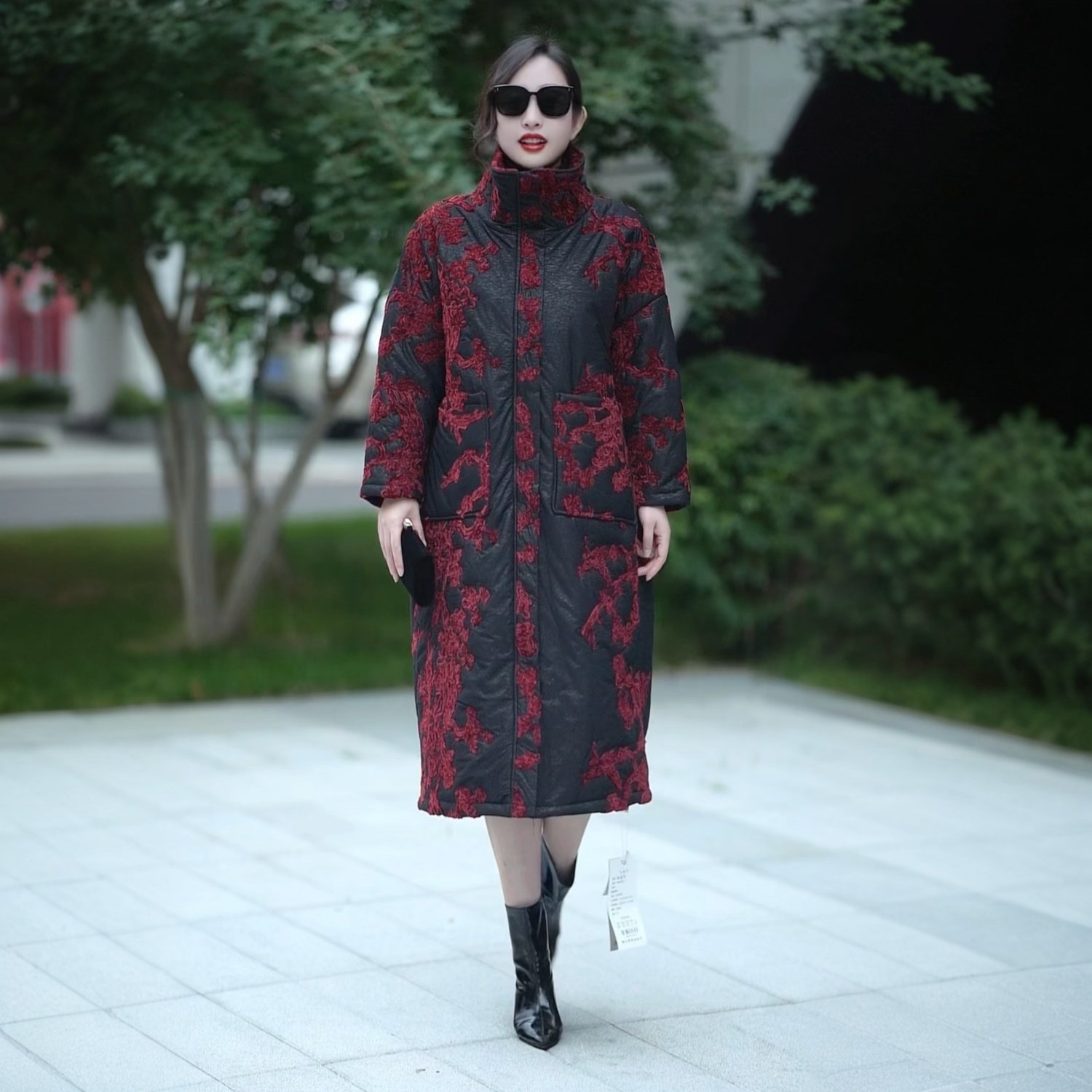 高端冬季长袖植绒立体烧花贵气保暖棉服长款连帽宽松风衣棉衣外套