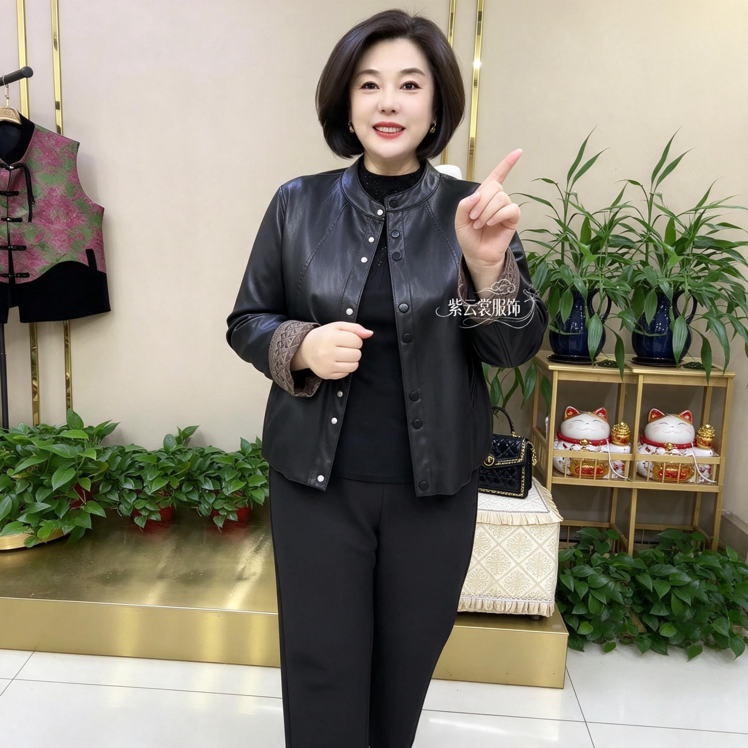 春秋新款时尚洋气撞色皮衣外套中老年妈妈时尚休闲宽松水洗皮上衣