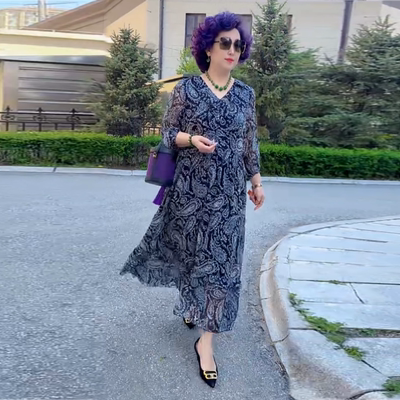 欧货夏新款季遮肉宽松时尚长款年轻妈妈洋气大码乔其纱沙滩连衣裙