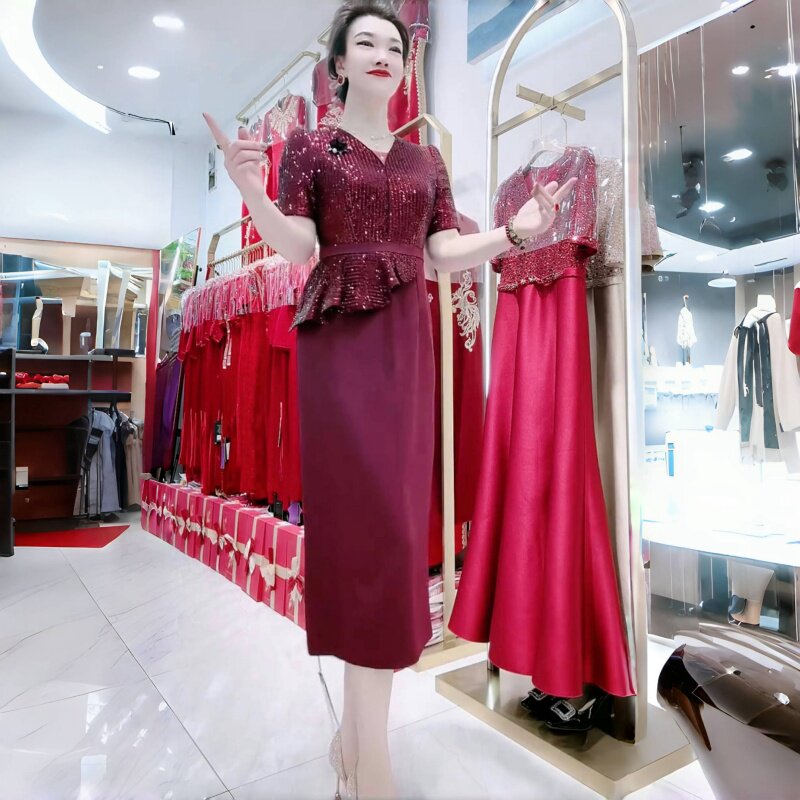 高端气质喜婆婆礼服年轻妈妈高贵短袖亮片旗袍婚宴洋气大码连衣裙