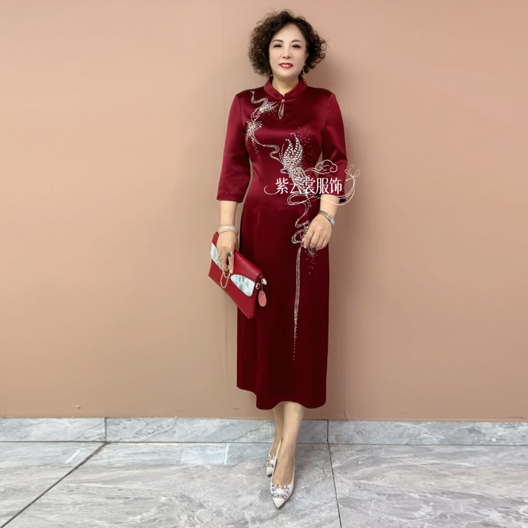 高贵喜婆婆婚宴年轻结婚妈妈装礼服中式旗袍时尚大码敬酒服连衣裙