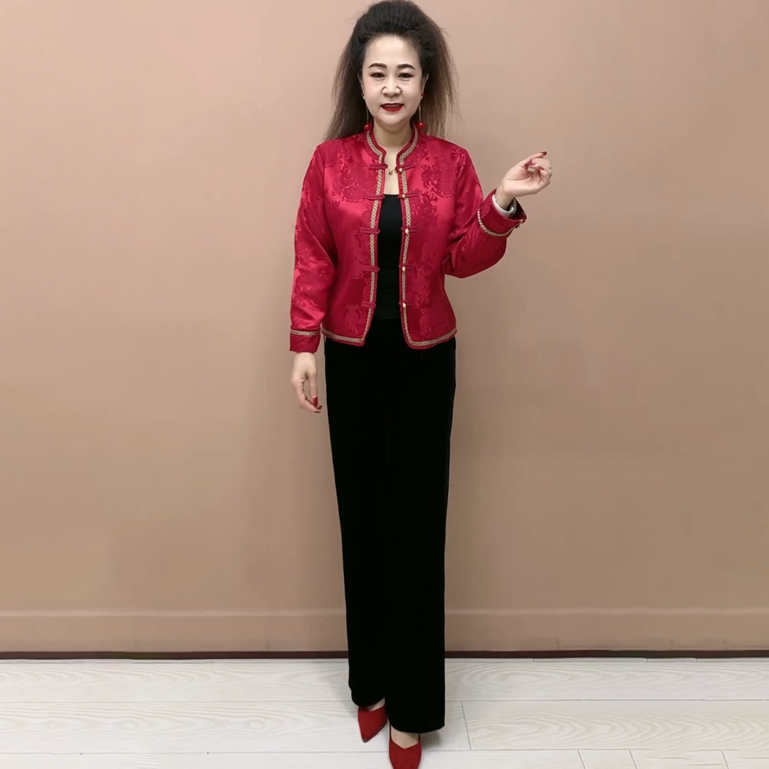 春装中年妈妈装新中式改良旗袍上衣醋酸长袖宽松开衫洋气大码外套