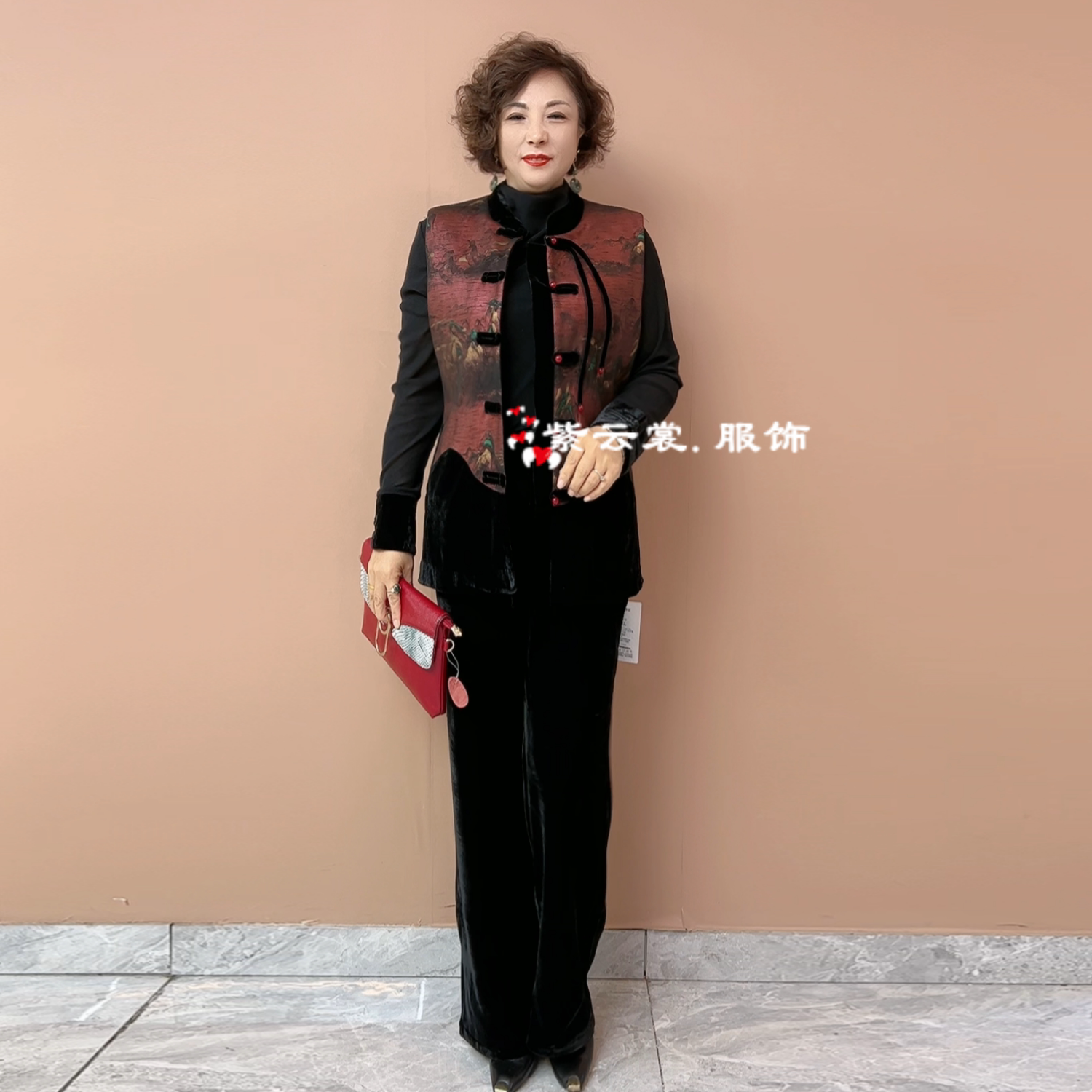 冬季加棉加厚保暖中年妈妈国风洋气丝绒马夹时尚宽松遮肉大码马甲