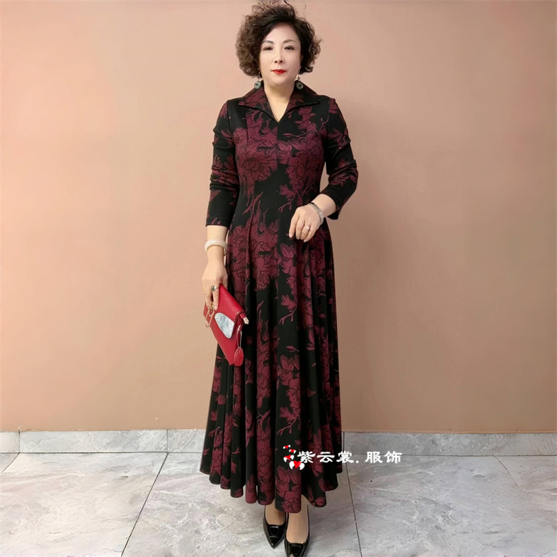 贵夫人秋冬长袖金貂绒连衣裙时尚气质弹力大码200斤加长款大摆裙