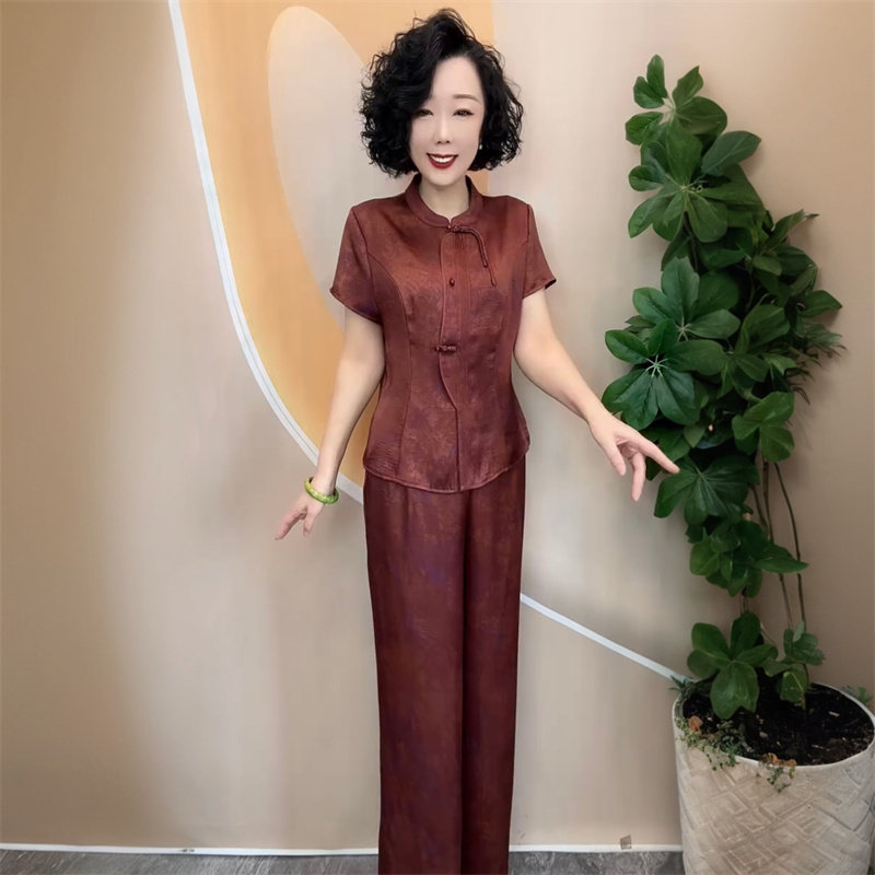 高品质新中式妈妈盘扣衬衫两件套夏季新款短袖气质高贵阔腿裤套装