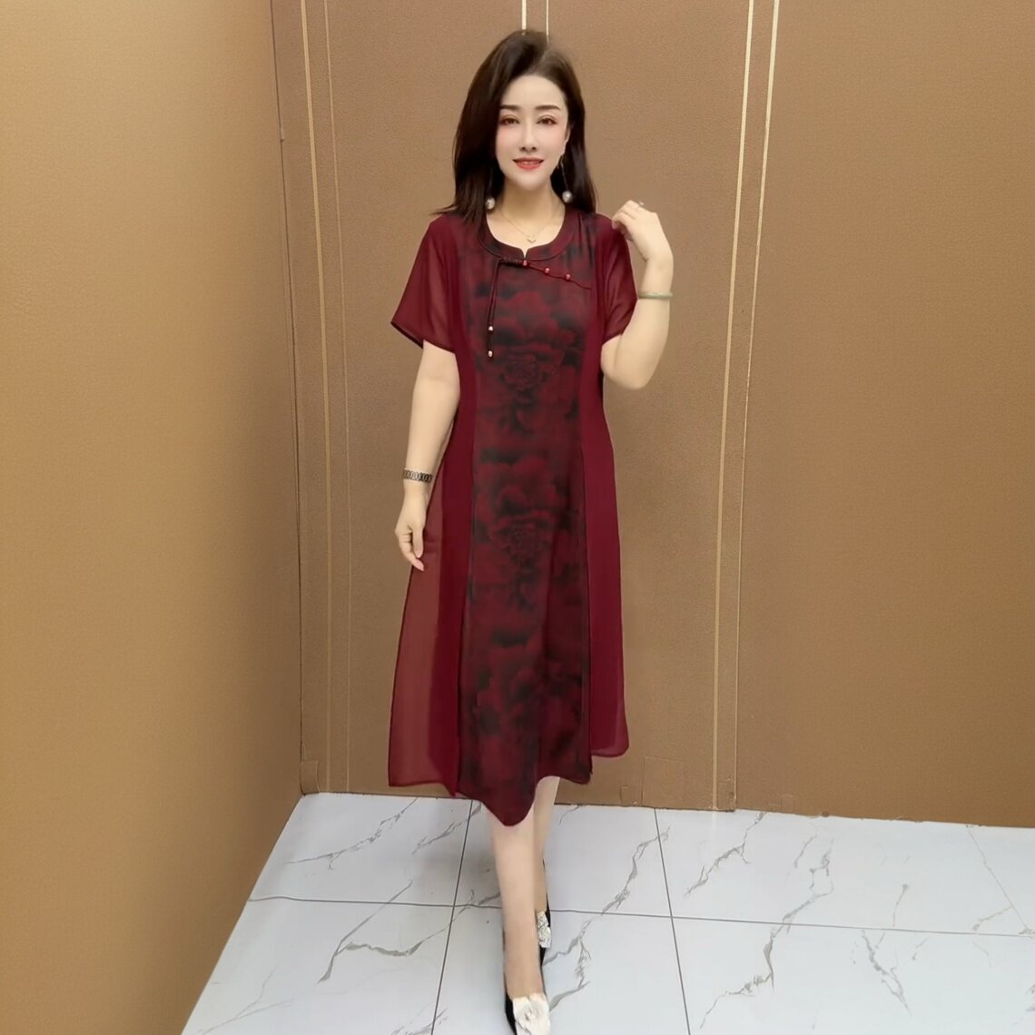 阔太太高端时尚洋气中老年妈妈假两件真丝连衣裙夏季短袖大码长裙