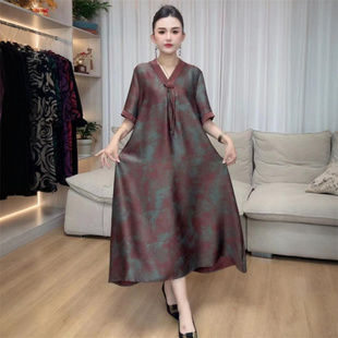 欧货国风复古中年妈妈装时尚气质连衣裙宽松遮肉大码重磅真丝长裙
