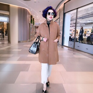 秋装高端气质时尚中长款空气棉印花风衣妈妈休闲宽松弹力大码外套