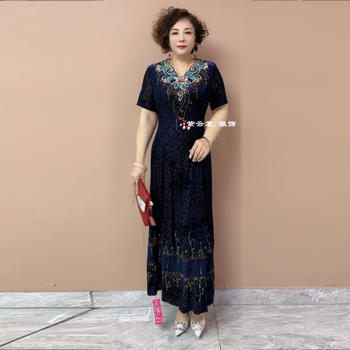 年轻妈妈装气质高端连衣裙夏季短袖镶钻绣花洋气收腰显瘦过膝长裙