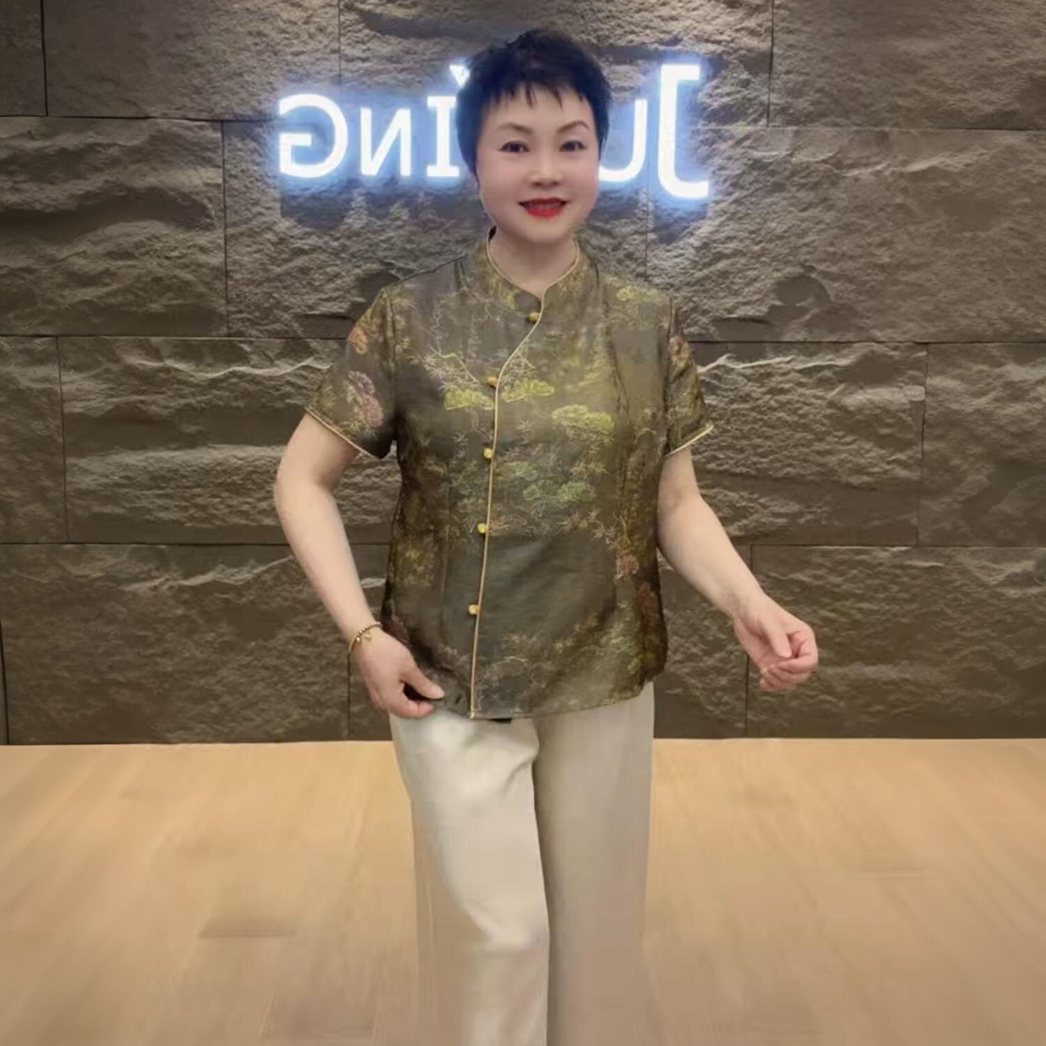 夏季国风醋酸短袖立领旗袍开衫上衣复古中年妈妈宽松遮肉大码小衫