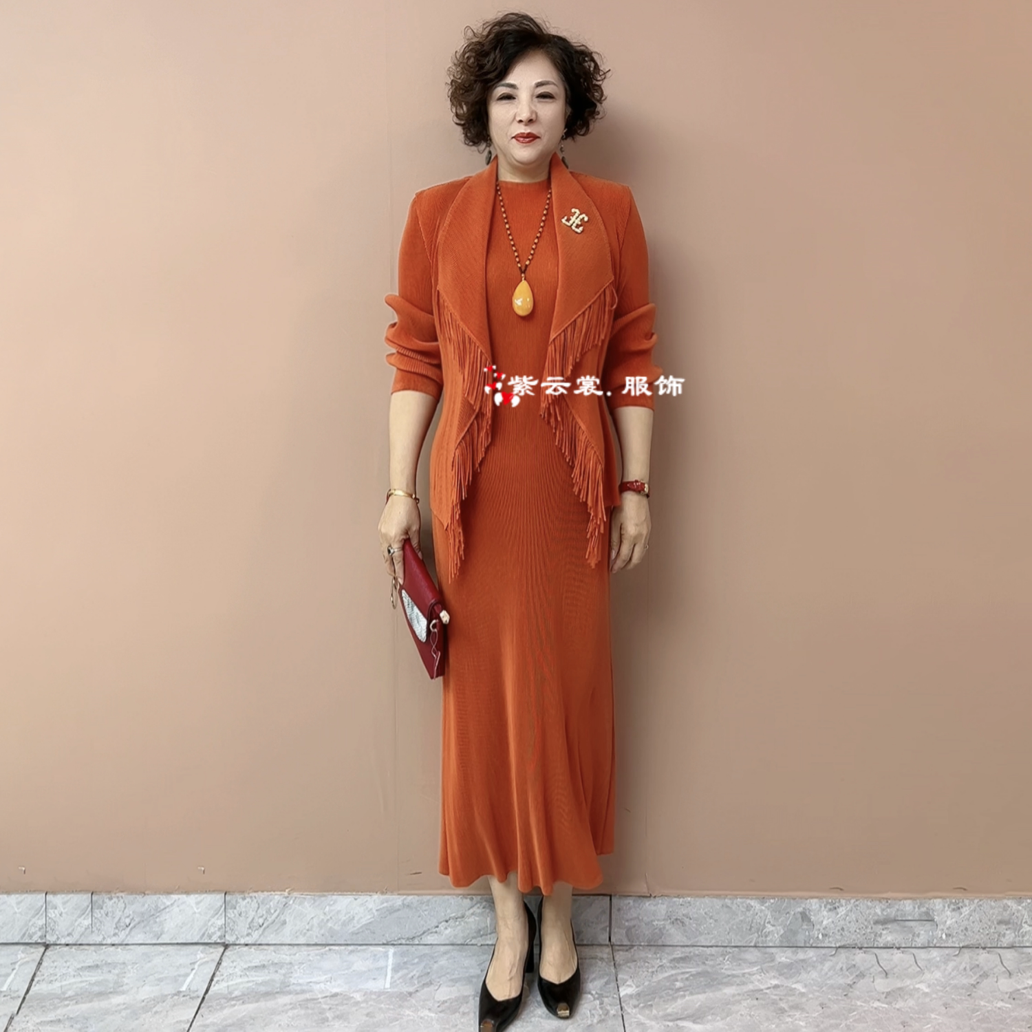 时尚气质优雅褶皱连衣裙套装春夏新大码显瘦西装外套背心裙两件套