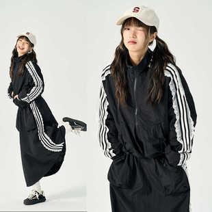 HASU美式潮牌户外运动套装女薄款蕾丝边条纹边冲锋衣工装裙两件套