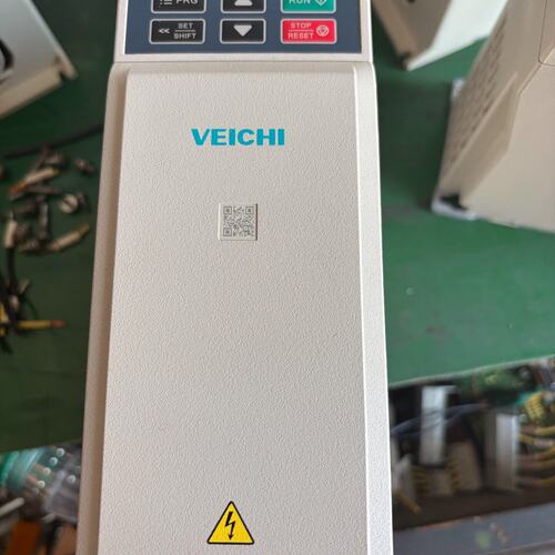 AC300-T3-R75G/1R5P-BAC300-T3-1R5G/2R2P-BAC300-T3-2R2G/4R0P-B