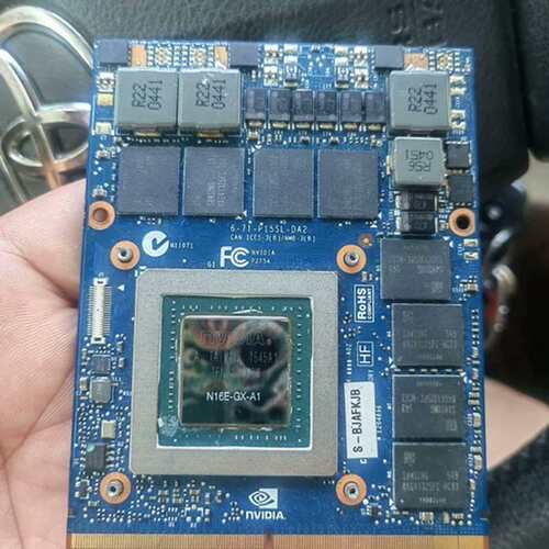 议价gtx980m 8g显卡 没有能力测试好坏，芯片右上有一点