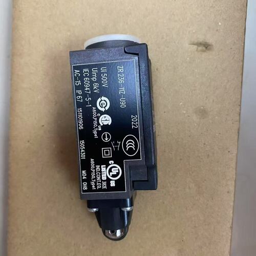 议价施迈赛限位开关ZR236-11Z-U90ZR236-11Z-U90ZR23611ZU90