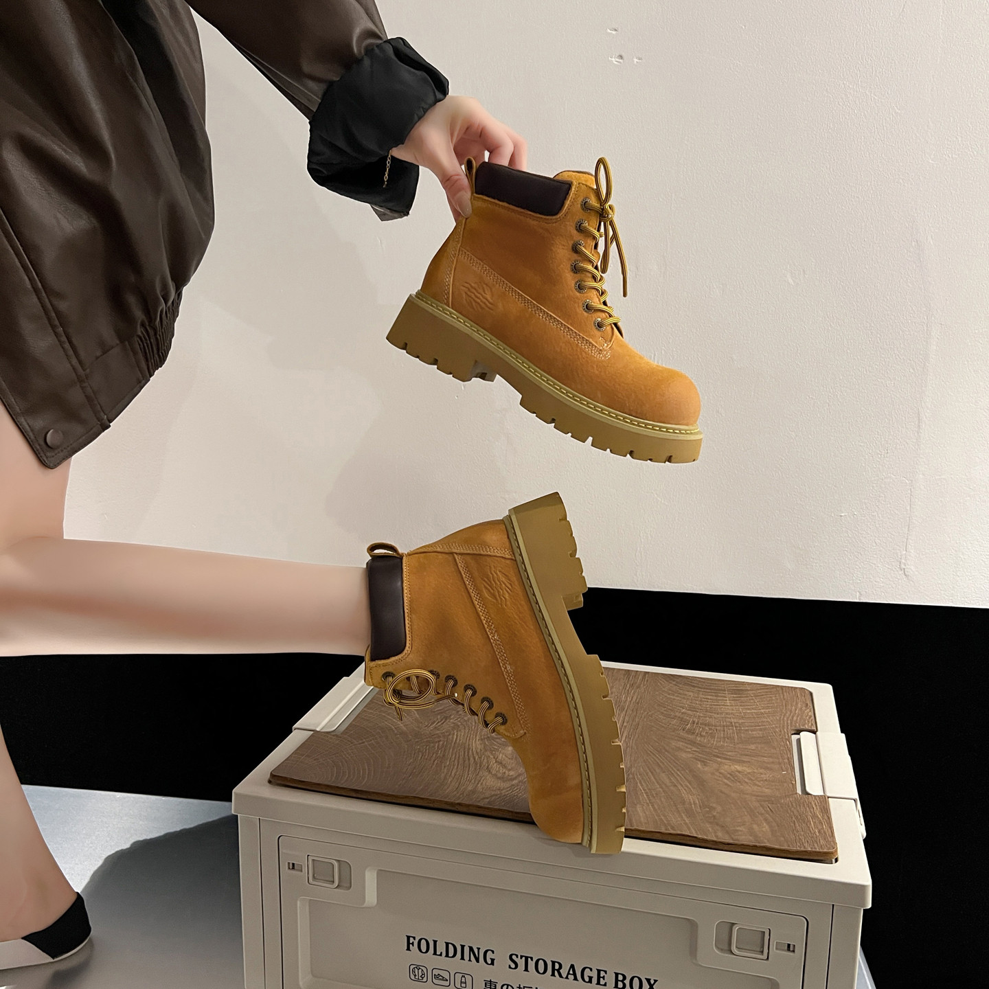 隐形增高7CM~真皮马丁靴女不累脚