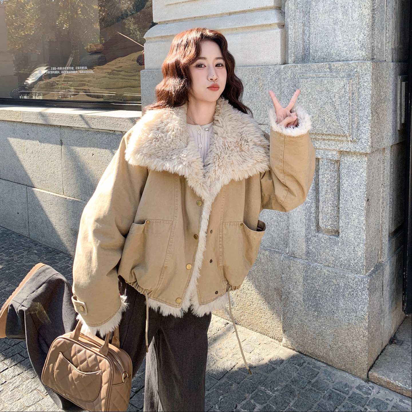 羊羔毛翻领工装派克服女冬季短款加绒加厚牛仔外套2576KP225K338