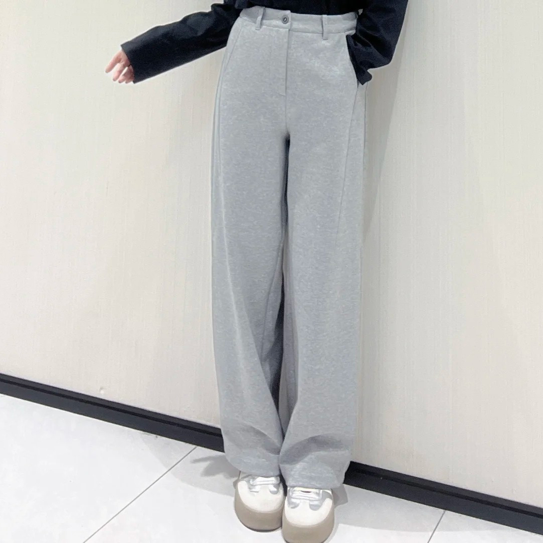 商场同款女装2025秋冬新款加厚直筒裤植绒高腰简约窄版休闲裤女 商场同款女装2025秋冬新款加厚直筒裤植绒高腰简约窄版休闲裤女