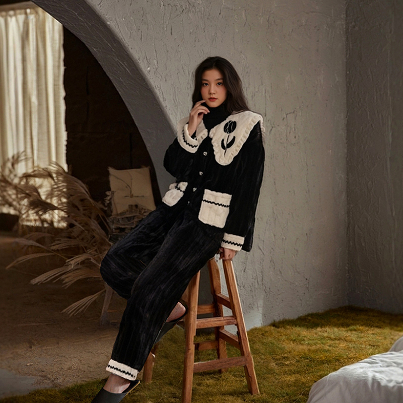 睡衣女珊瑚绒秋冬保暖家居服甜美