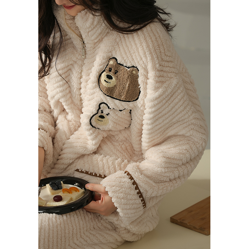 初中生珊瑚绒睡衣女秋冬卡通拉链