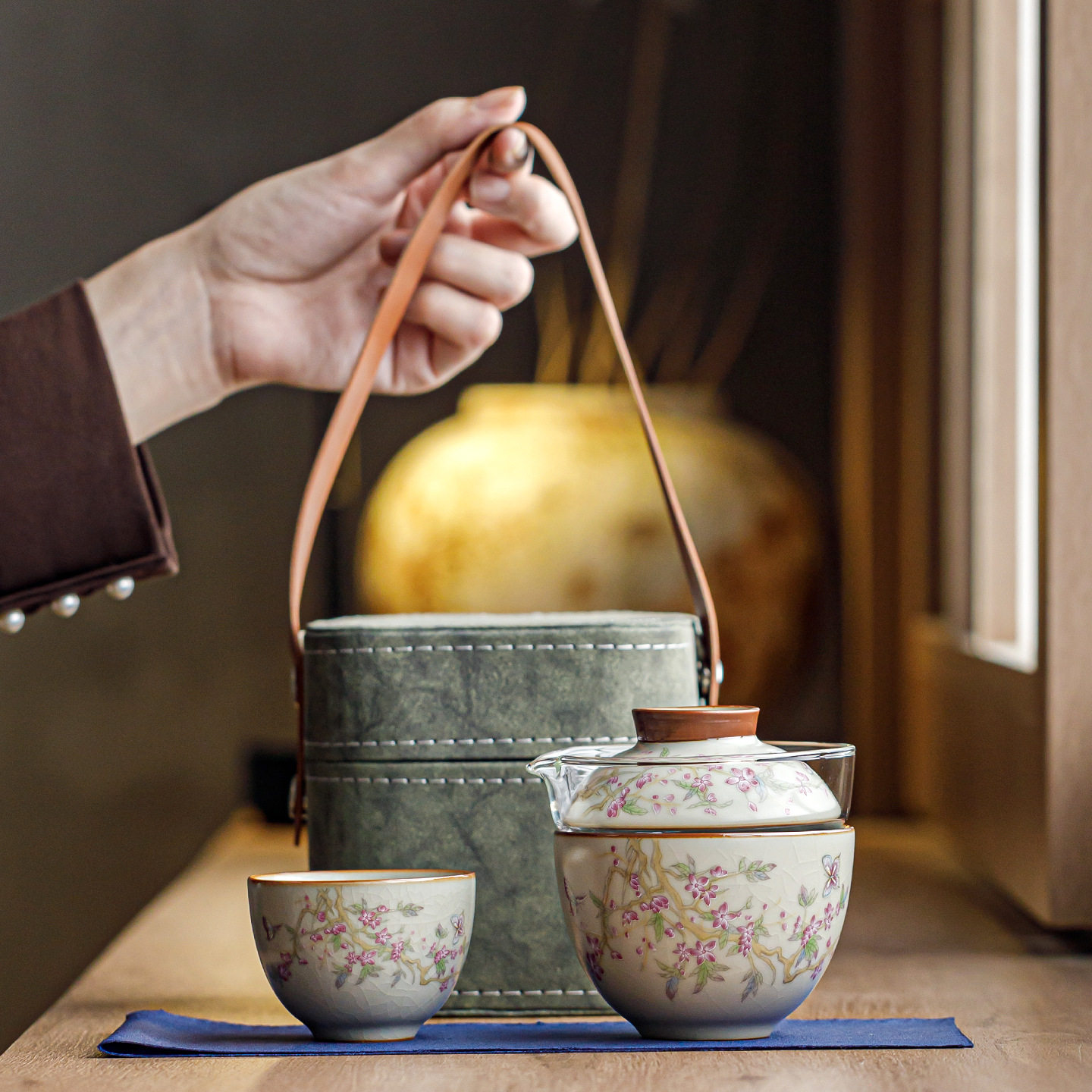 汝窑便携旅行茶具套装一壶二杯手抓快客杯露营出差随行陶瓷泡茶器