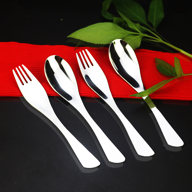 特惠家用不銹鋼長柄中式成人餐勺