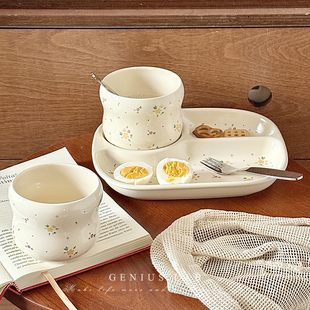 ins风碎花三格分格餐盘陶瓷分餐盘高级感家用减肥盘子早餐盘大人