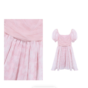 L5F26032 连衣裙 粉嫩时尚 短袖