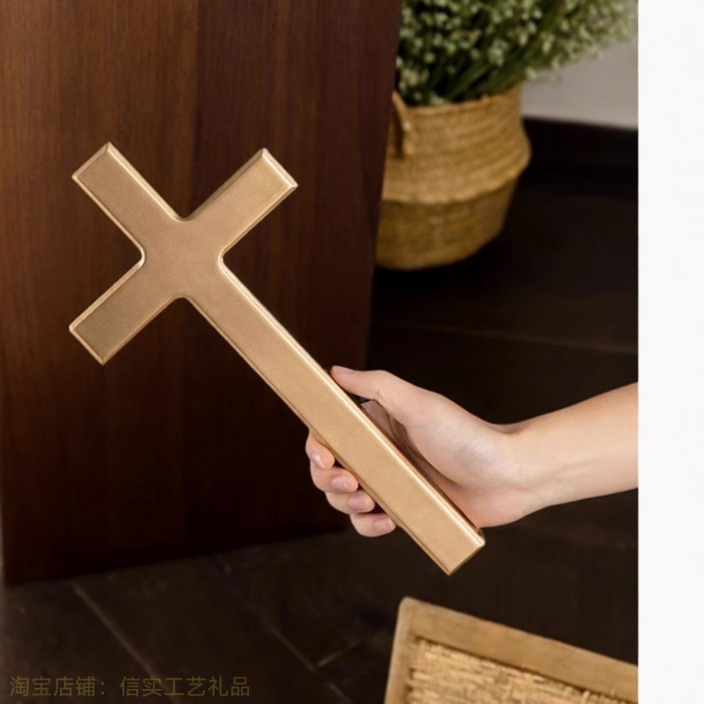金色实木十字架装饰品手持小摆件木质十字圣架客厅挂墙教堂用品