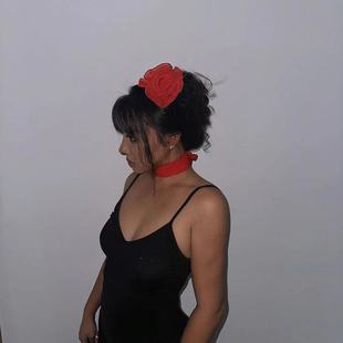 1996 爵士舞现代舞国风红色头饰夸张玫瑰花装饰灯笼花舞台围巾