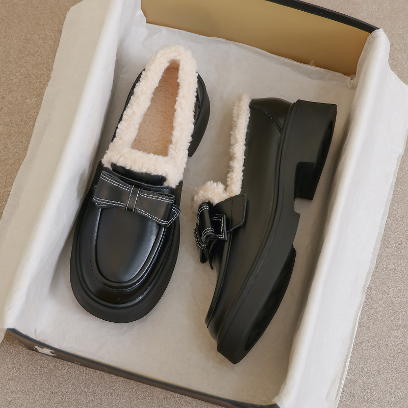 英伦毛毛鞋2025新款厚底粗跟乐福鞋秋冬时尚棉鞋皮鞋保暖豆豆单鞋