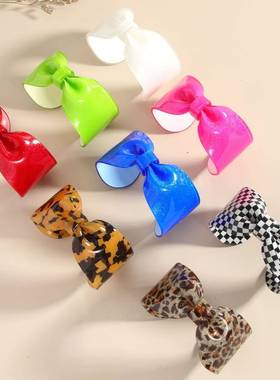 新款fashion 多色acrylic butterfly 结开口bracelet minimalist