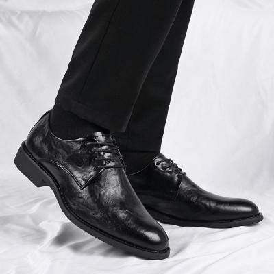 黑色皮鞋男士商务正装秋冬年轻人英伦休闲软底内增高结婚鞋子男款