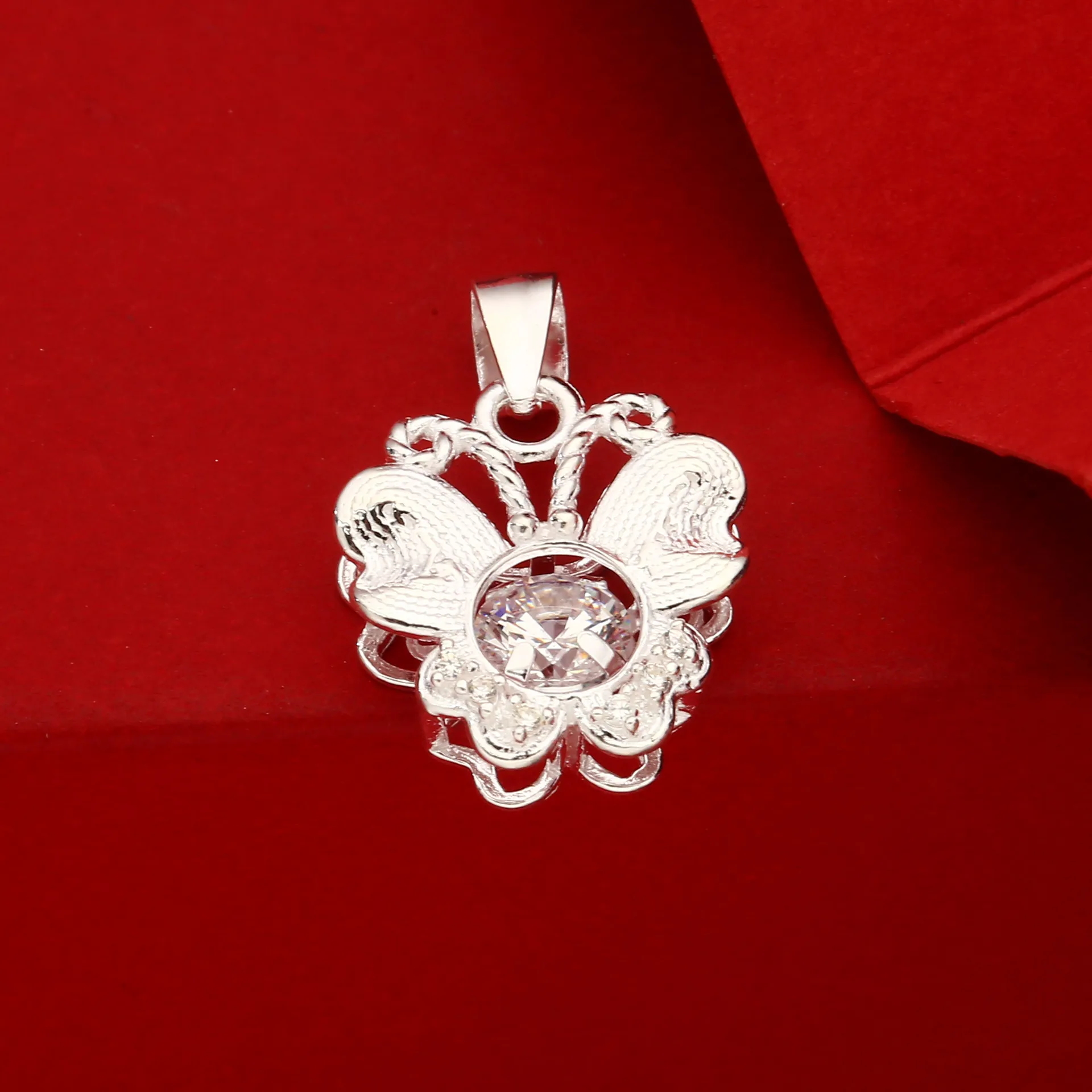 7610号足银990花丝蝴蝶灵动锆石吊坠项链复古国风祥云直播爆款