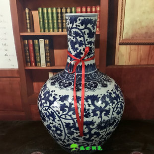 景德镇陶瓷器手绘缠枝莲青花瓷天球瓶传统中式客厅摆件落地花瓶