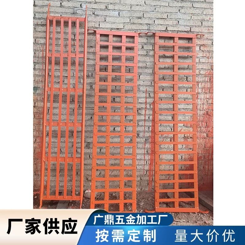 脚手架红踏板镀锌钢跳板 定制建筑镀锌冲孔凸孔钢跳板 加厚钢踏板