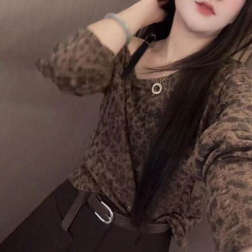 轻熟风胖mm露肩豹纹长袖t恤女秋季新款大码女士宽松显瘦气质上衣