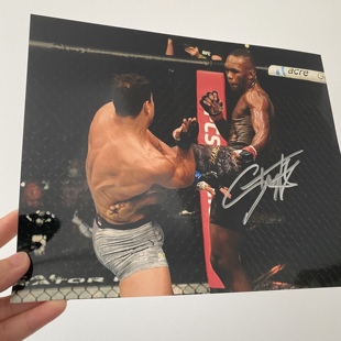 UFC选手 黑龙 阿迪萨亚亲笔签名十寸大照片 可裱框收藏