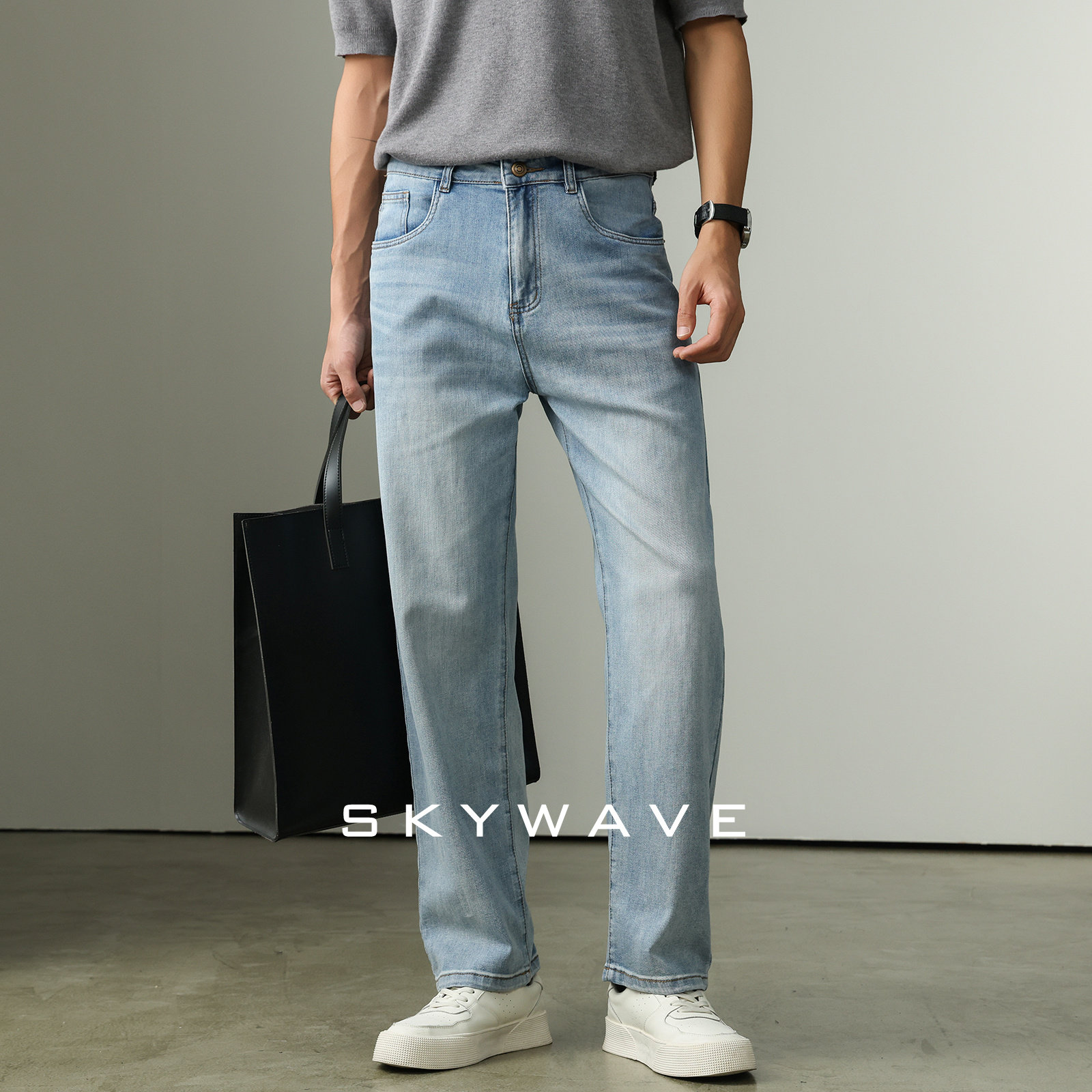 轻奢汉麻直筒牛仔裤男2026夏季新款清爽浅蓝色休闲裤合体弹力裤子