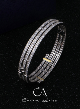 时尚女生S925银高级轻奢手镯