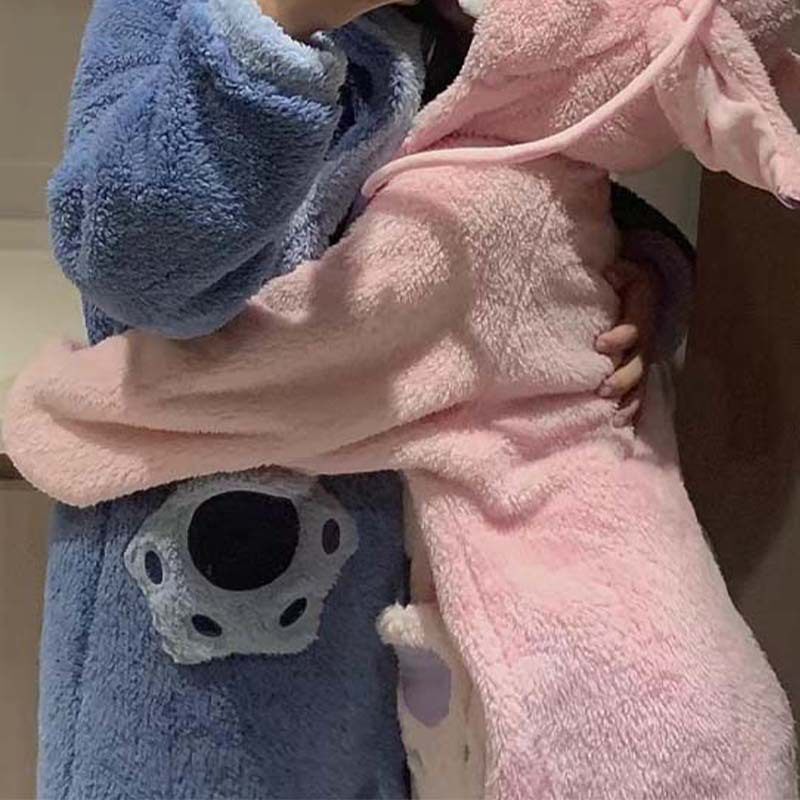 史迪仔卡通情侣网红风睡衣男女秋冬珊瑚绒长款睡袍男士加绒