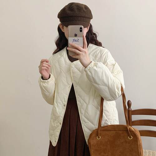 25新款短款菱格轻薄羽绒服女95白鸭绒圆领内胆显瘦小个子宽松外套