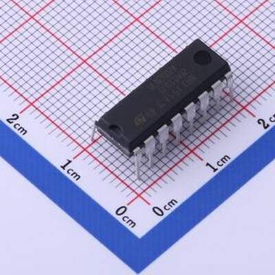 ULN2002A 达林顿晶体管阵列 ULN2002A DIP-16