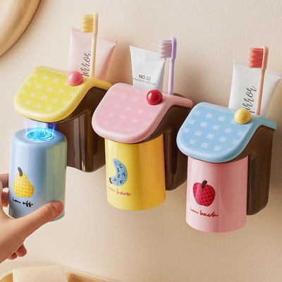 磁吸漱口杯牙刷置物架壁挂式倒挂刷牙杯电动牙刷洗漱用品收纳套装