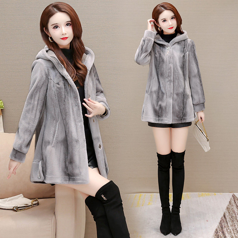 小个子毛呢大衣150中长款小款貂绒外套女冬妈妈甜美贵夫人连帽潮