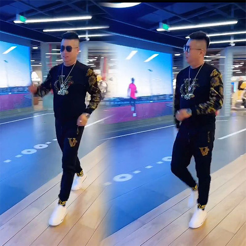 欧美潮牌男套装春秋新款痞帅舒适帅气时尚烫钻长袖卫衣大码两件套