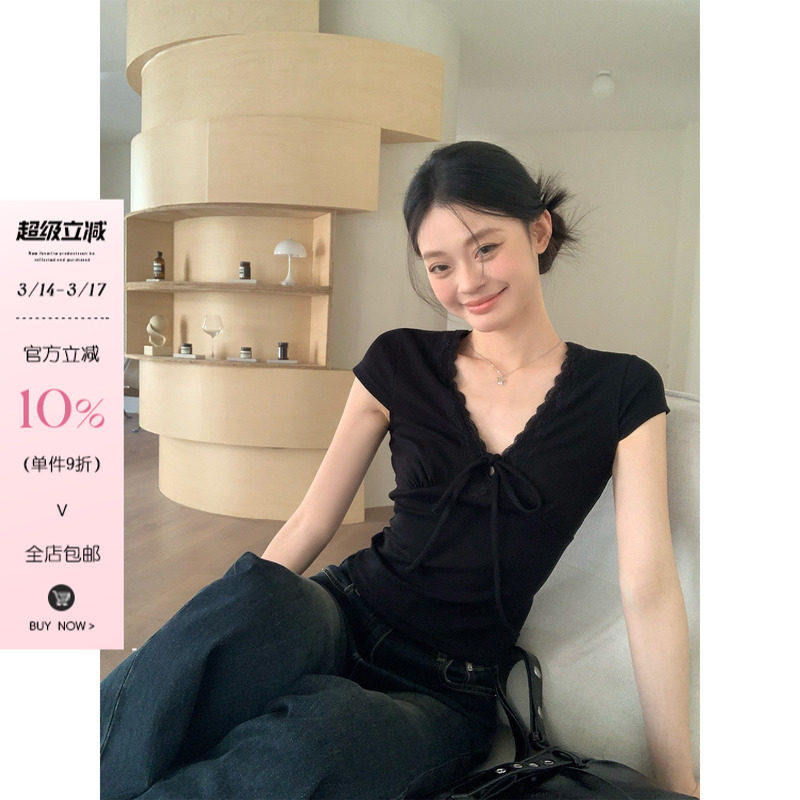 宋正恩黑色V领绑带短袖t恤女正肩夏季2026短款修身韩系漂亮小上衣