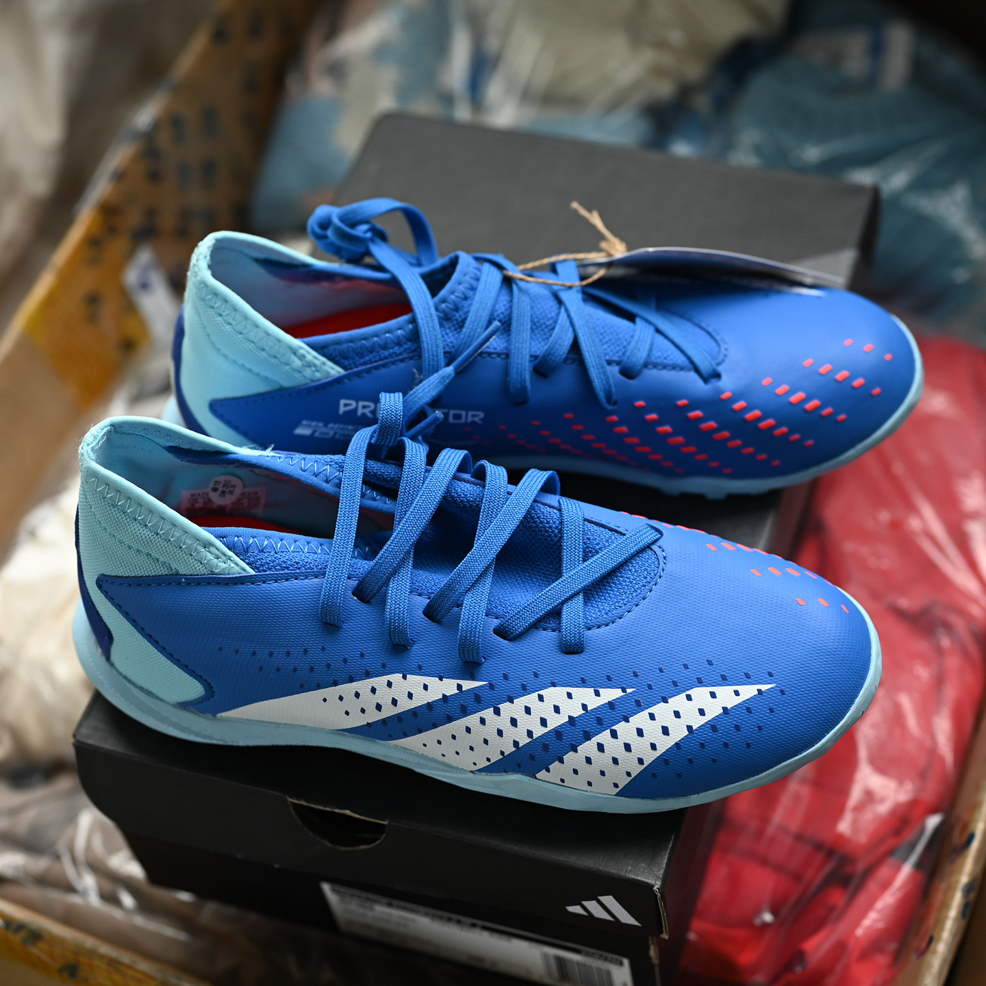 Adidas/阿迪达斯 Predator猎鹰TF 青少年中端运动足球鞋 IE9452