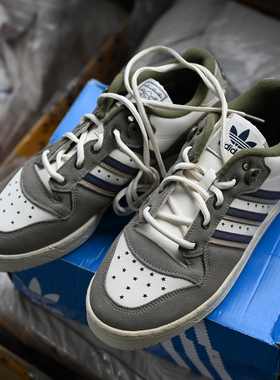 Adidas/阿迪达斯三叶草 Rivalry 男子复古防滑耐磨运动板鞋IG3849