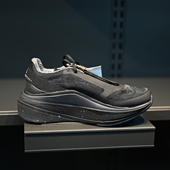 阿迪达斯 Earthlight Mesh Adidas 女子缓震耐磨运动跑步鞋 HP3180